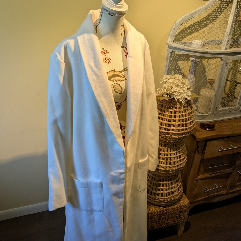 Revamped Elegant Cream Coat